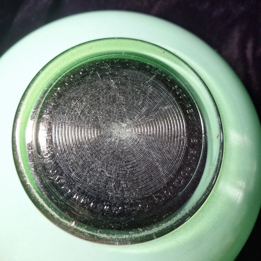 PYREX MIXING BOWL MINT GREEN CLEAR BOTTOM 2.5